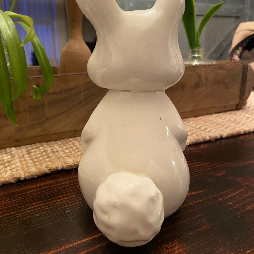 Vintage Big Eyed Bunny Figurine Ceramic Easter Rabbit Spring Decor - Picture 3 of 7
